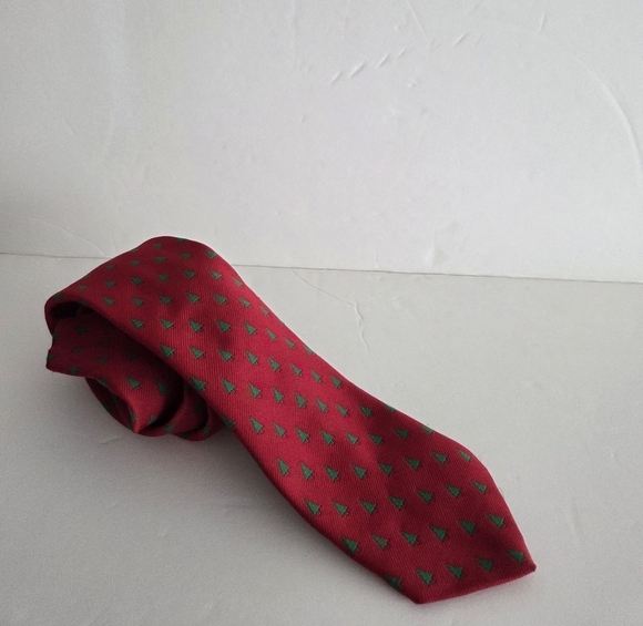 Schreter Other - Schreter Red and Green Christmas Tree Patterned Men's Tie 54 in.